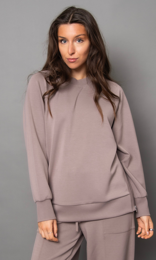 Penela Soft Knit Pullover