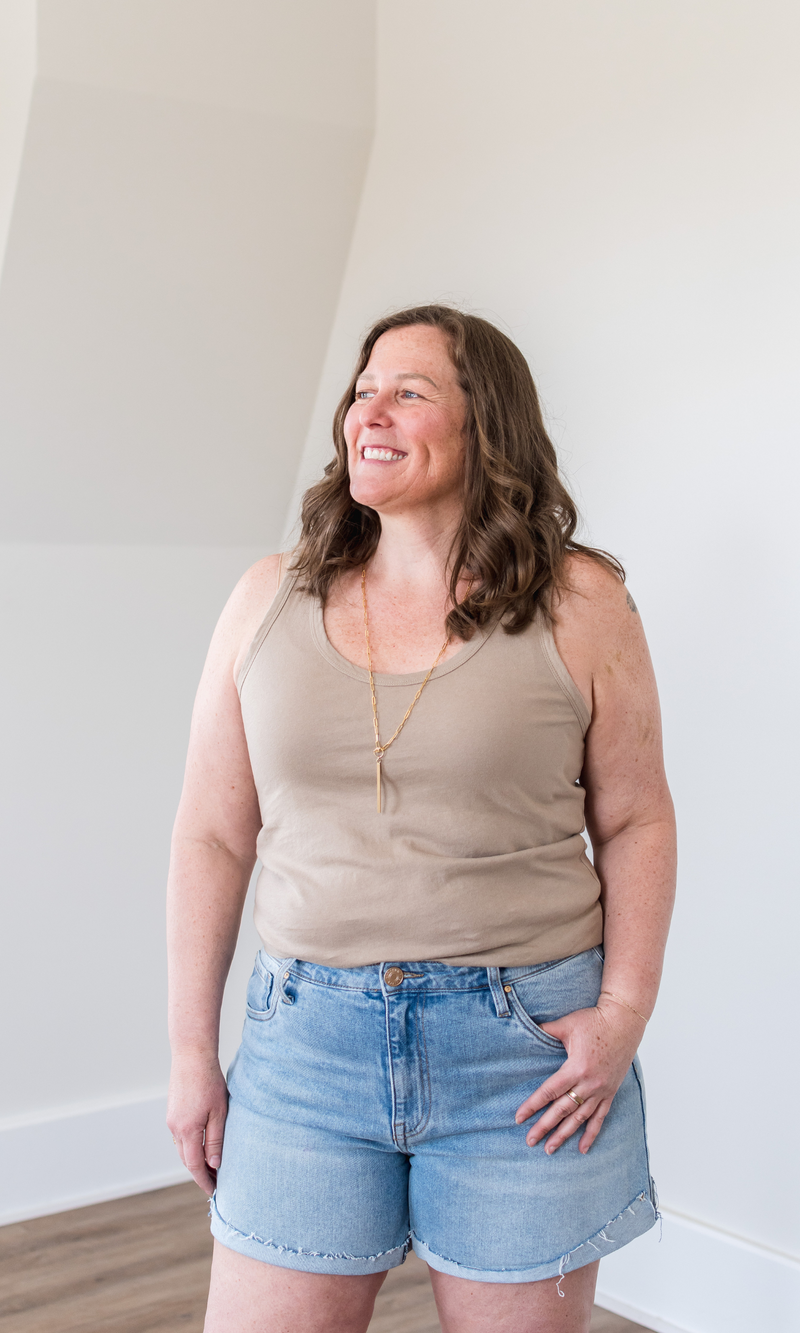 Pia Soft V-Neck Tank