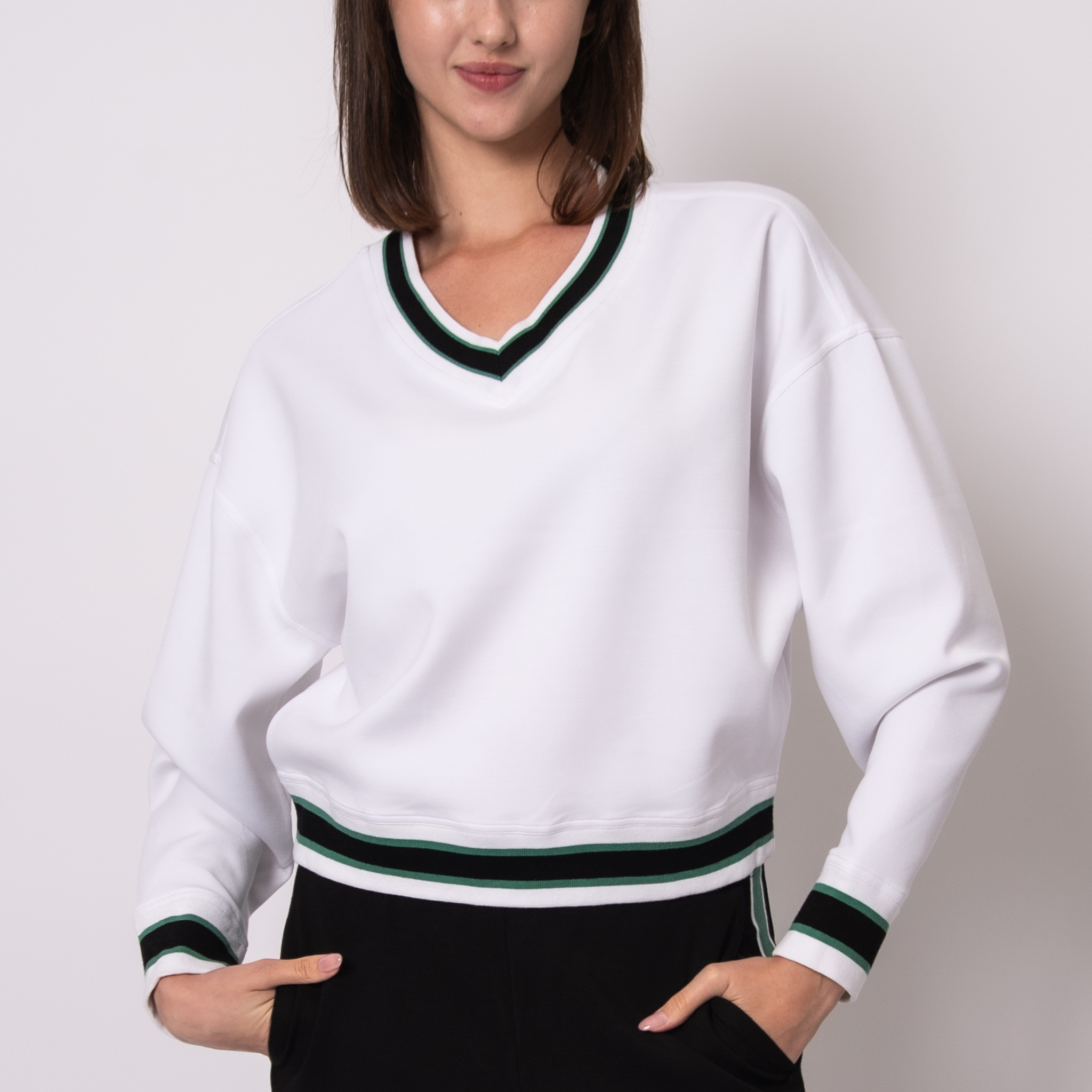 Varlyn Varlyn Soft Knit V-Neck Pullover – Smithery