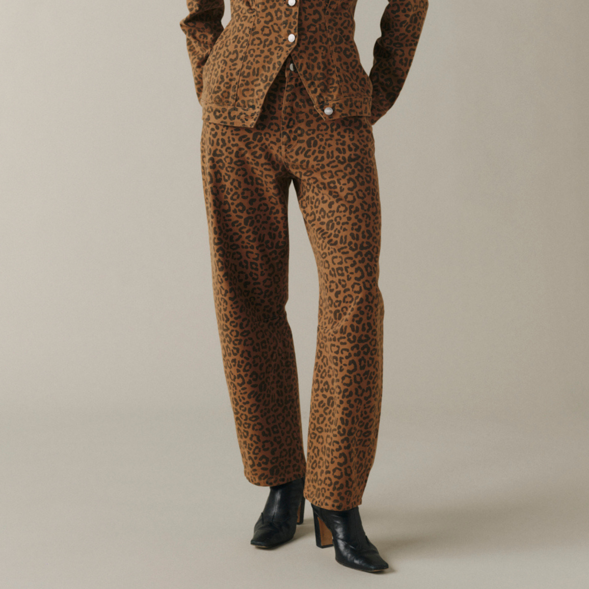 BNA Soft Curve Barrel Jeans (Leopard)
