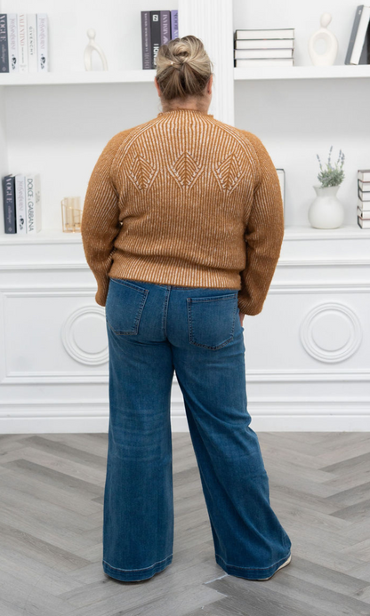 Peaks Sweater