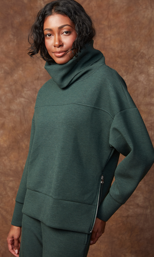 Fillana Mel Soft Knit Foldover Collar Top